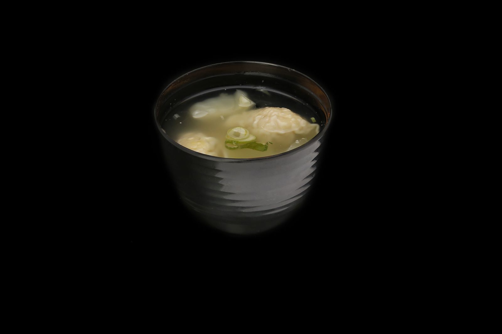 69. wonton soup ( 4 pcs. )